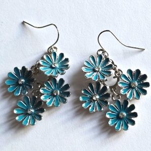 Blue flowers earrings floral silver tone enamel garden bouquet
